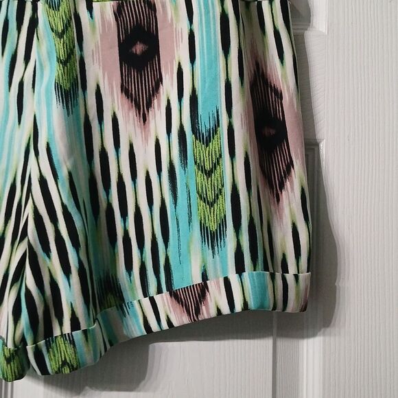 Jennifer Lopez multicolor shorts Sz 14 EUC - Picture 7 of 9